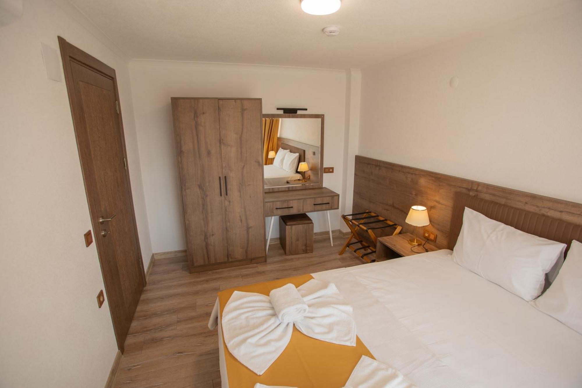 E87 Highway Otel Ören エクステリア 写真